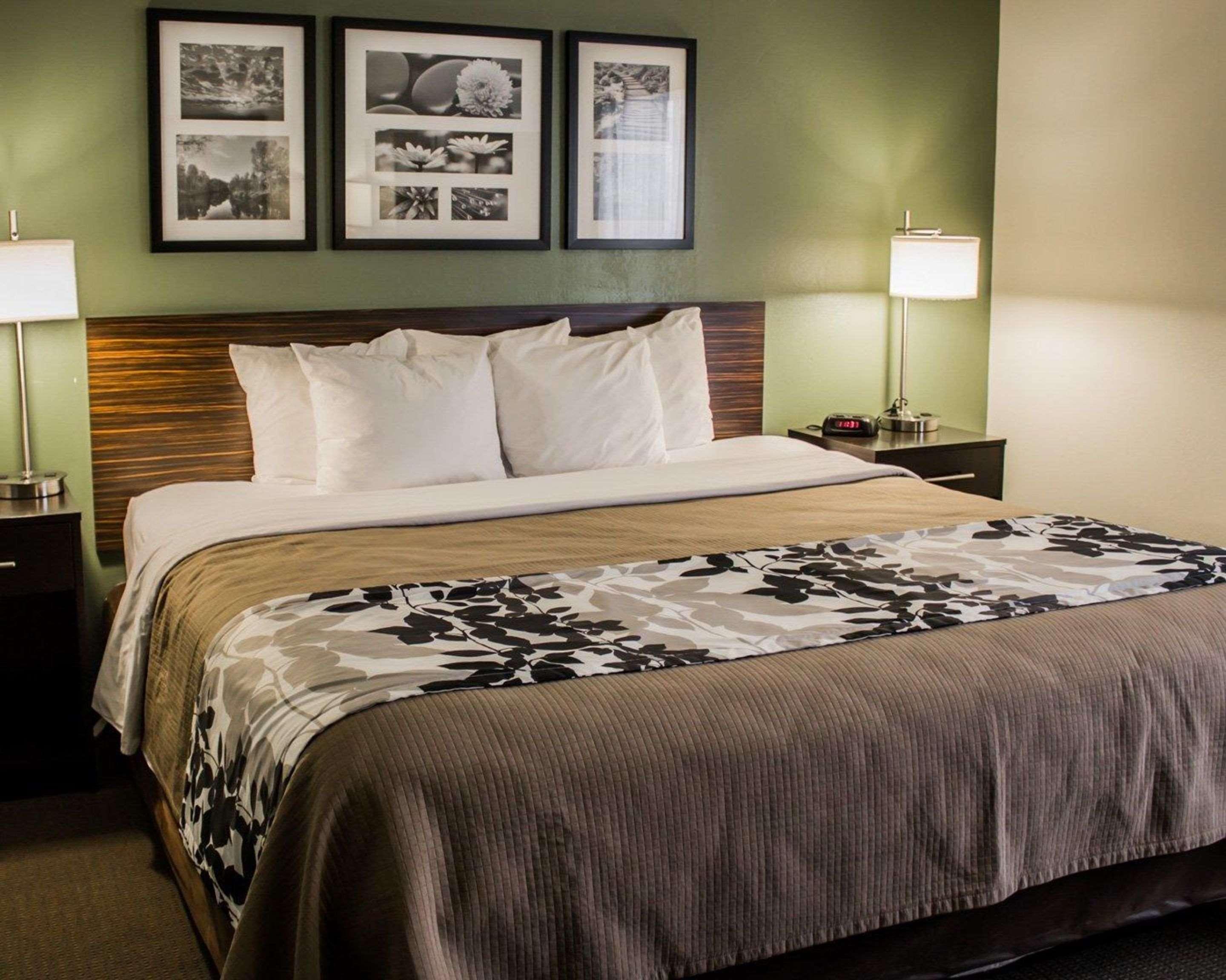 Sleep Inn Geistown Bagian luar foto