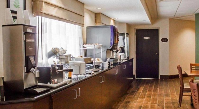 Sleep Inn Geistown Bagian luar foto